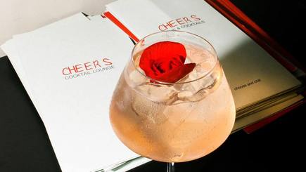 DJ-вечеринка в баре Cheers — фото 1