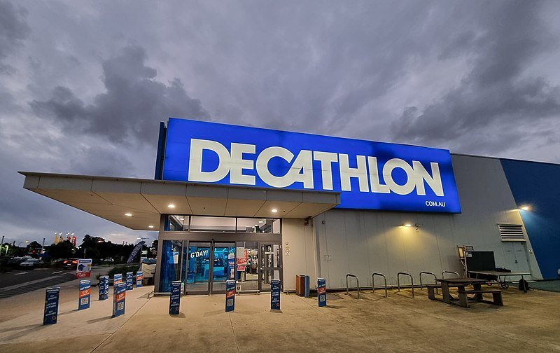 Бывший  Decathlon в России заменит новая сеть спортивных магазинов Desport