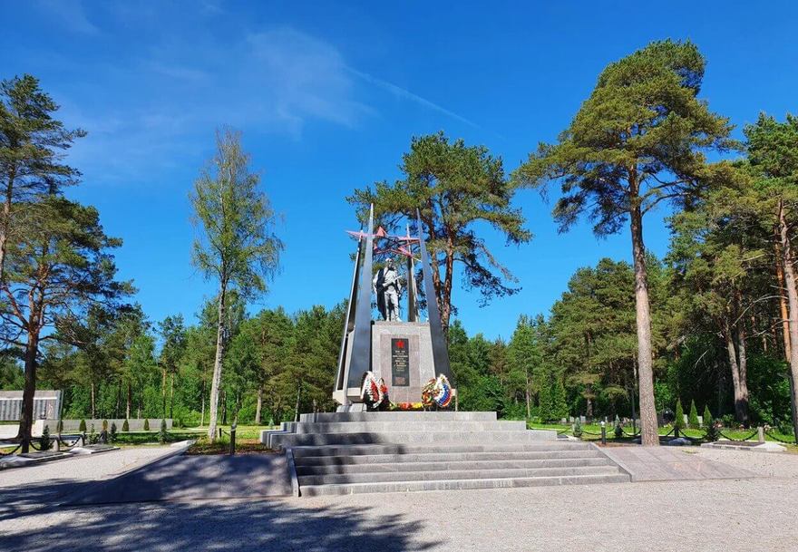 Мемориальный парк «Роща Пятисот»