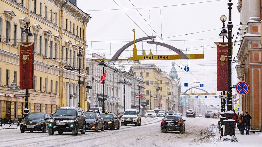 Петербург начали украшать к юбилею снятия блокады Ленинграда