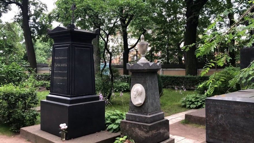 Тихвинское кладбище