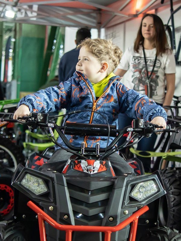 Imis 2024. Imis 2019. имис 2024 спб. мотовыставка севкабель порт. Imis 2024.