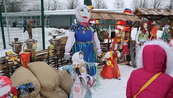 Большие масленичные гуляния в Парке «Дубки»