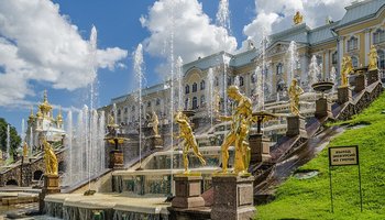 Экскурсия «Чарующий Петергоф — экскурсия по русскому Версалю»