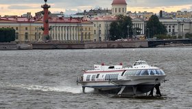 Из Петербурга в Петергоф можно будет отправиться по историческому водному маршруту