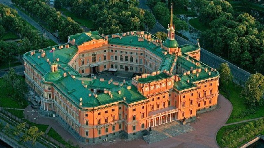 Михайловский (инженерный) замок