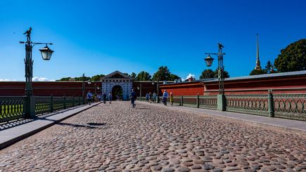 Обзорная экскурсия по Петропавловской крепости – у истоков города — фото 3