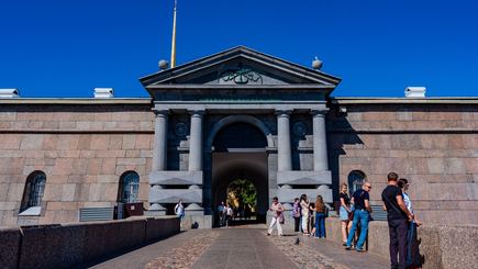 Обзорная экскурсия по Петропавловской крепости – у истоков города — фото 5