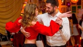 Праздничный мастер-класс по бачате и сальсе для новичков