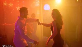 Праздничный мастер-класс по бачате и сальсе «с нуля»