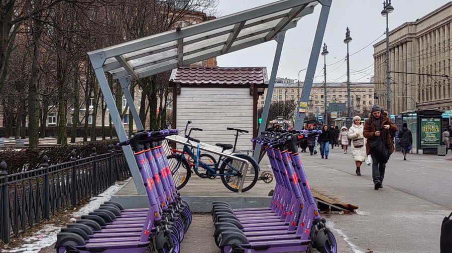  Самокаты уже начали потихоньку возвращаться на улицы Петербурга.