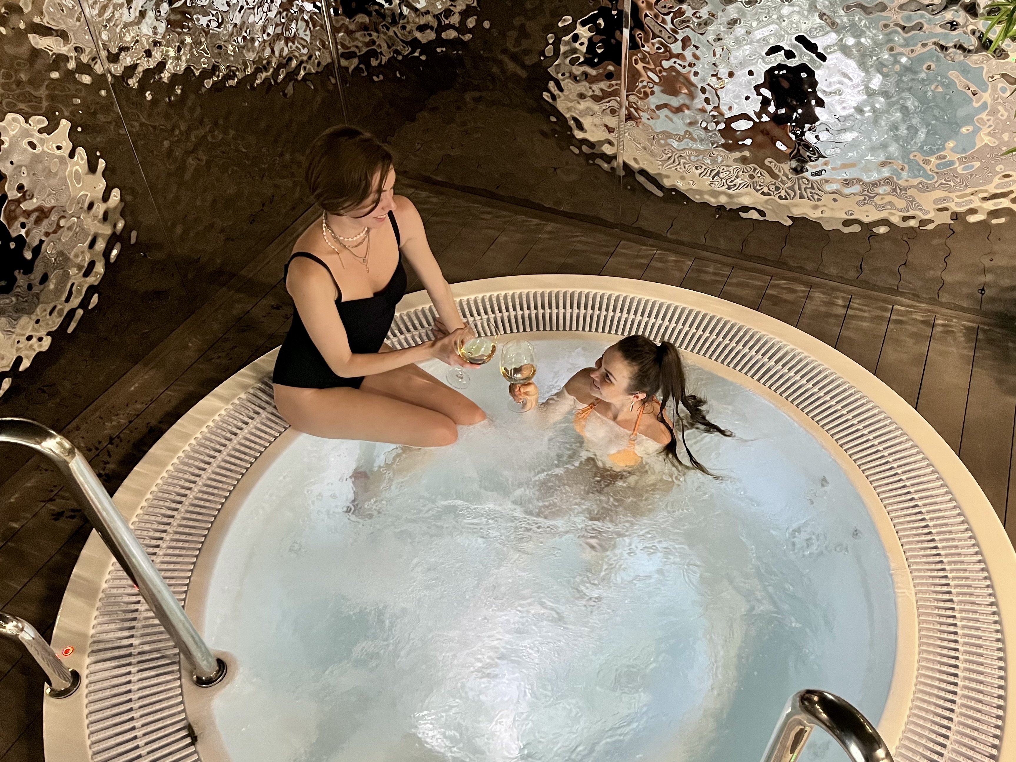 SPA премиум-класса RelaxMeSpa 