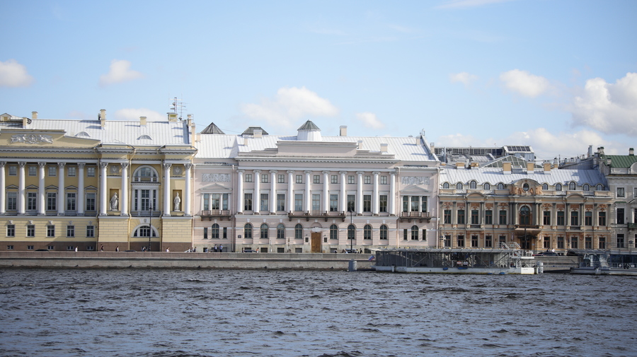 Дом Лавалей