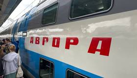 Поезд «Аврора» с рекордным числом пассажирских мест сегодня приедет в Петербург.
