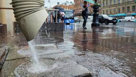Завтра в Петербург придут дожди — синоптики