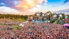 Tomorrowland впервые пройдёт в Таиланде — самый известный фестиваль электронной музыки проведут в стране, куда россиянам не нужна виза. 