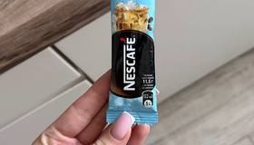 Айс-латте в пакете выпустил Nescafe. Его нужно залить молоком и добавить лёд. 