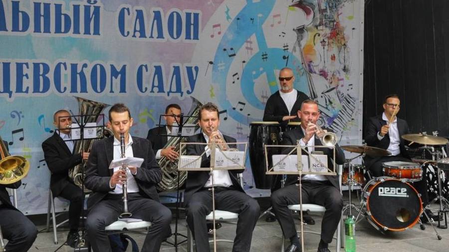 «Музыкальные салоны» в Румянцевском саду