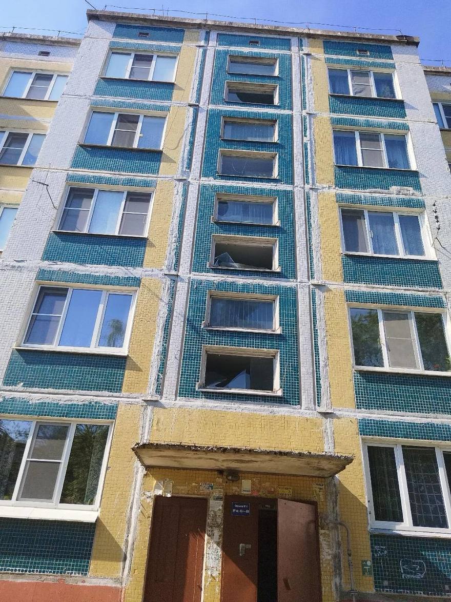 Жители Ленобласти публикуют  фотографии, на которых видны последствия атаки БПЛА 