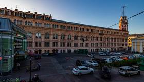 Думскую улицу хотят сделать пешеходной, сообщил глава Центрального района Максим Романцов.