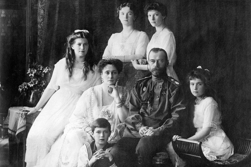 Выставка «Следствие длиною в век. Гибель семьи императора Николая II»