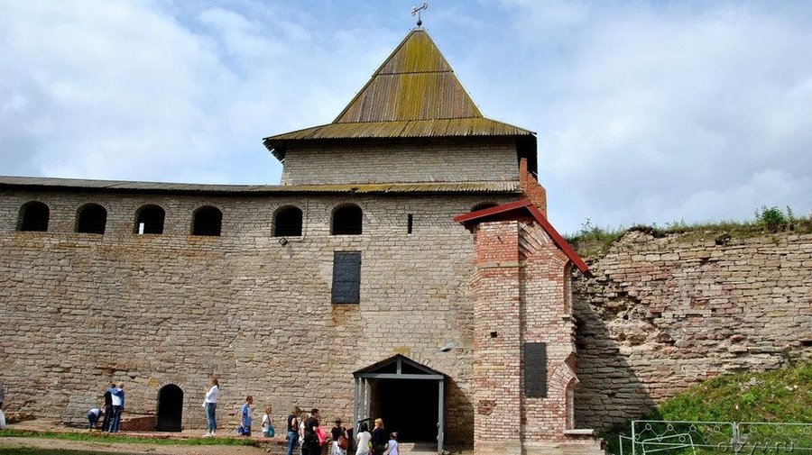 Концерт классической музыки в крепости Орешек