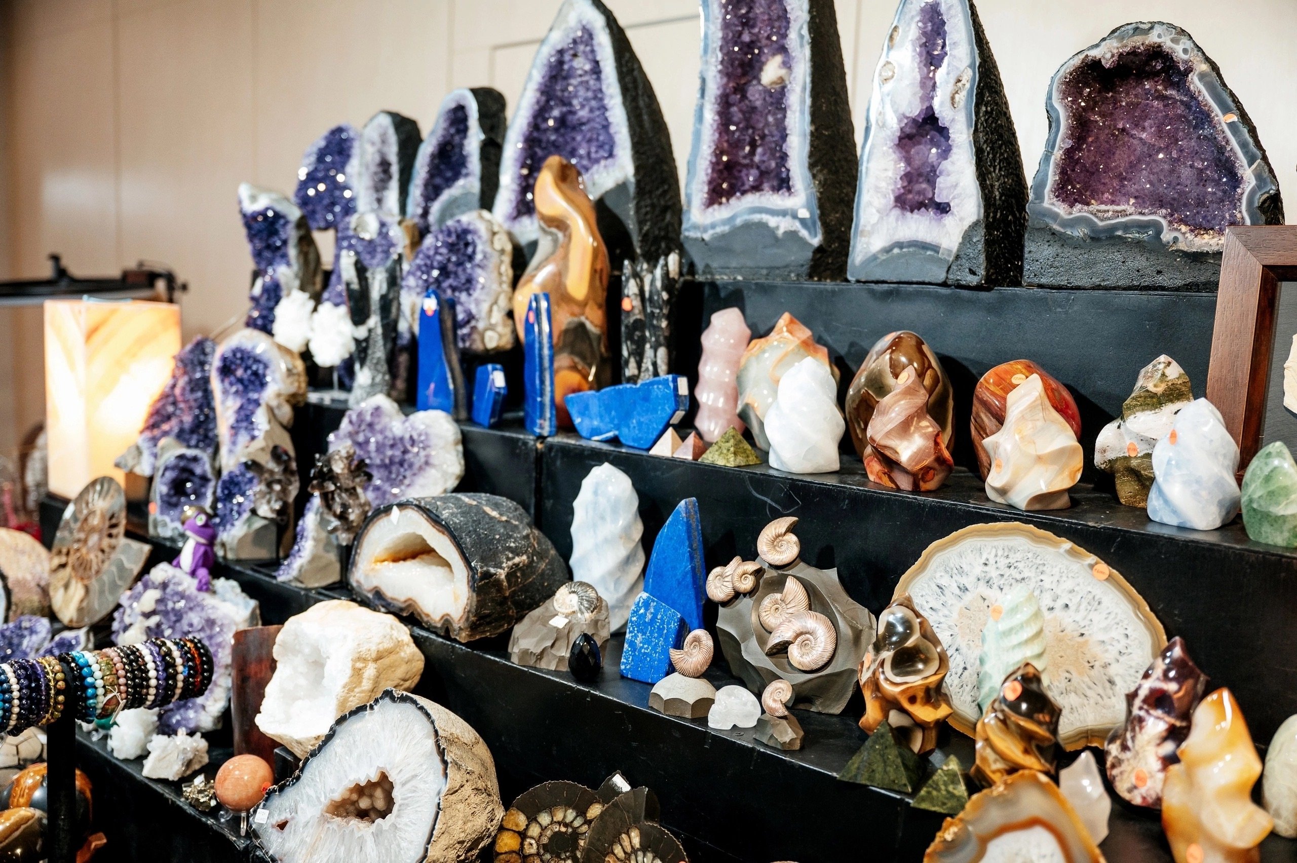 Семейный фестиваль минералов, окаменелостей и украшений Mineralfest