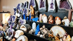 Семейный фестиваль минералов, окаменелостей и украшений Mineralfest