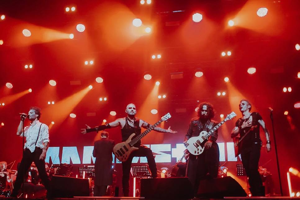 Симфоническое Rammstein Show: грандиозный перфоманс впервые на сцене БКЗ «Октябрьский» в Санкт-Петербурге