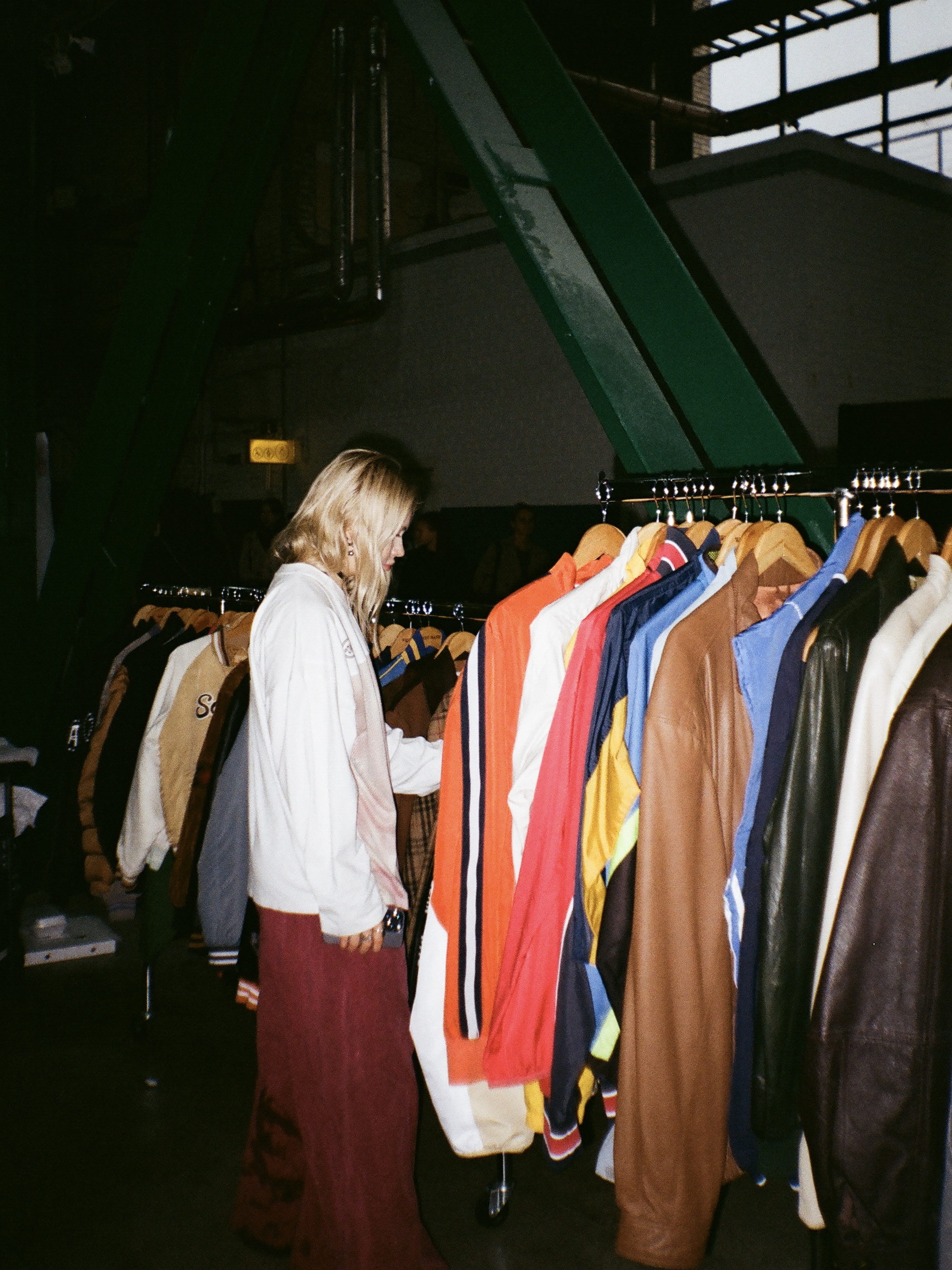 Garage Sail в Севкабель Порту