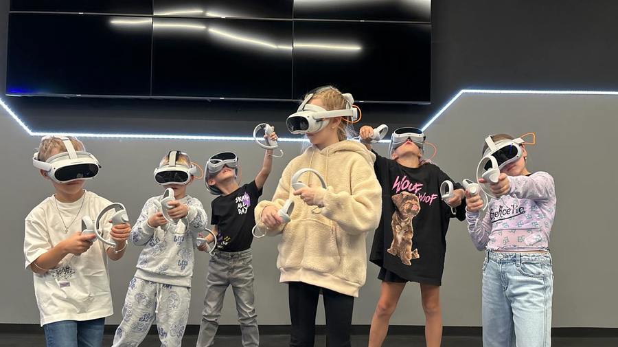 MIR VR