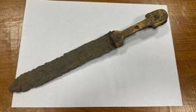 Кинжал 19 века случайно нашли в Выборге