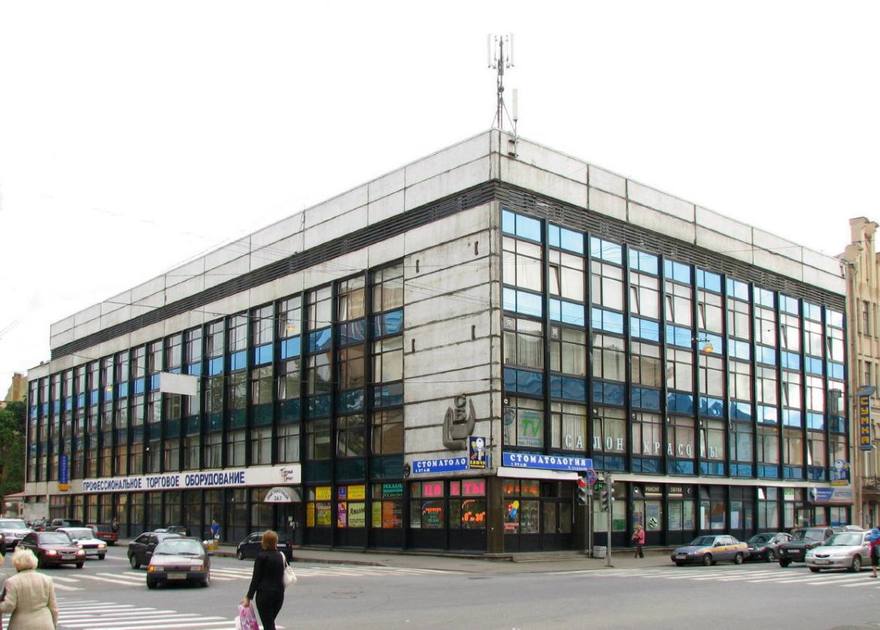 Второй вестибюль станции метро «Театральная» построят на месте Дома быта к 2040 году