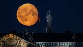 Бобровое суперлуние увидят петербуржцы 