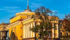 Погода в Петербурге может побить температурный рекорд 1930 года, — синоптики.