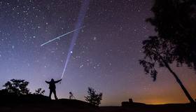 Насладиться метеорным потоком Леониды петербуржцы смогут уже с 6 ноября