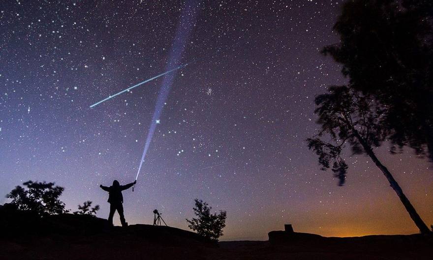 Насладиться метеорным потоком Леониды петербуржцы смогут уже с 6 ноября
