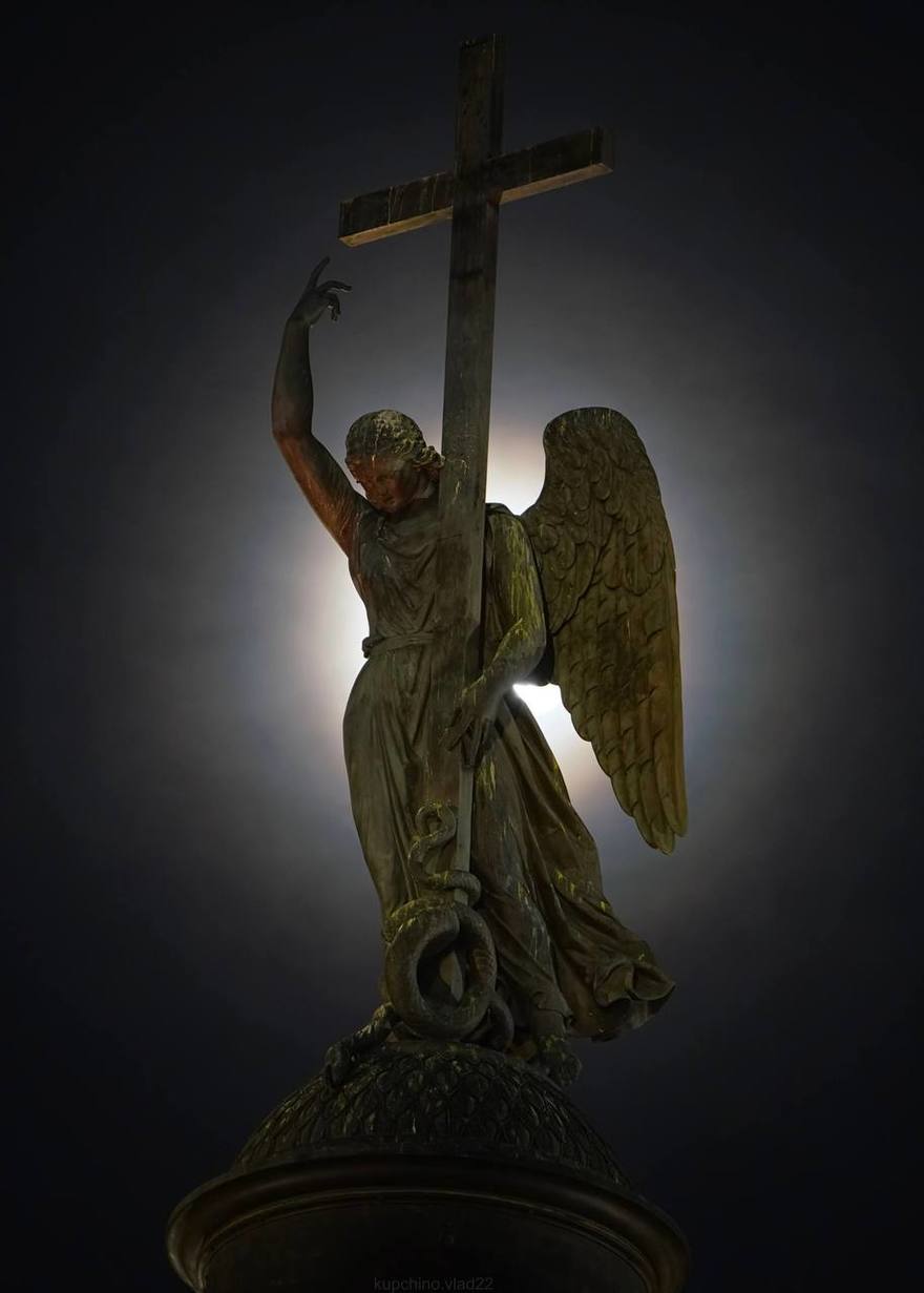 «Бобровое суперлуние» в Петербурге