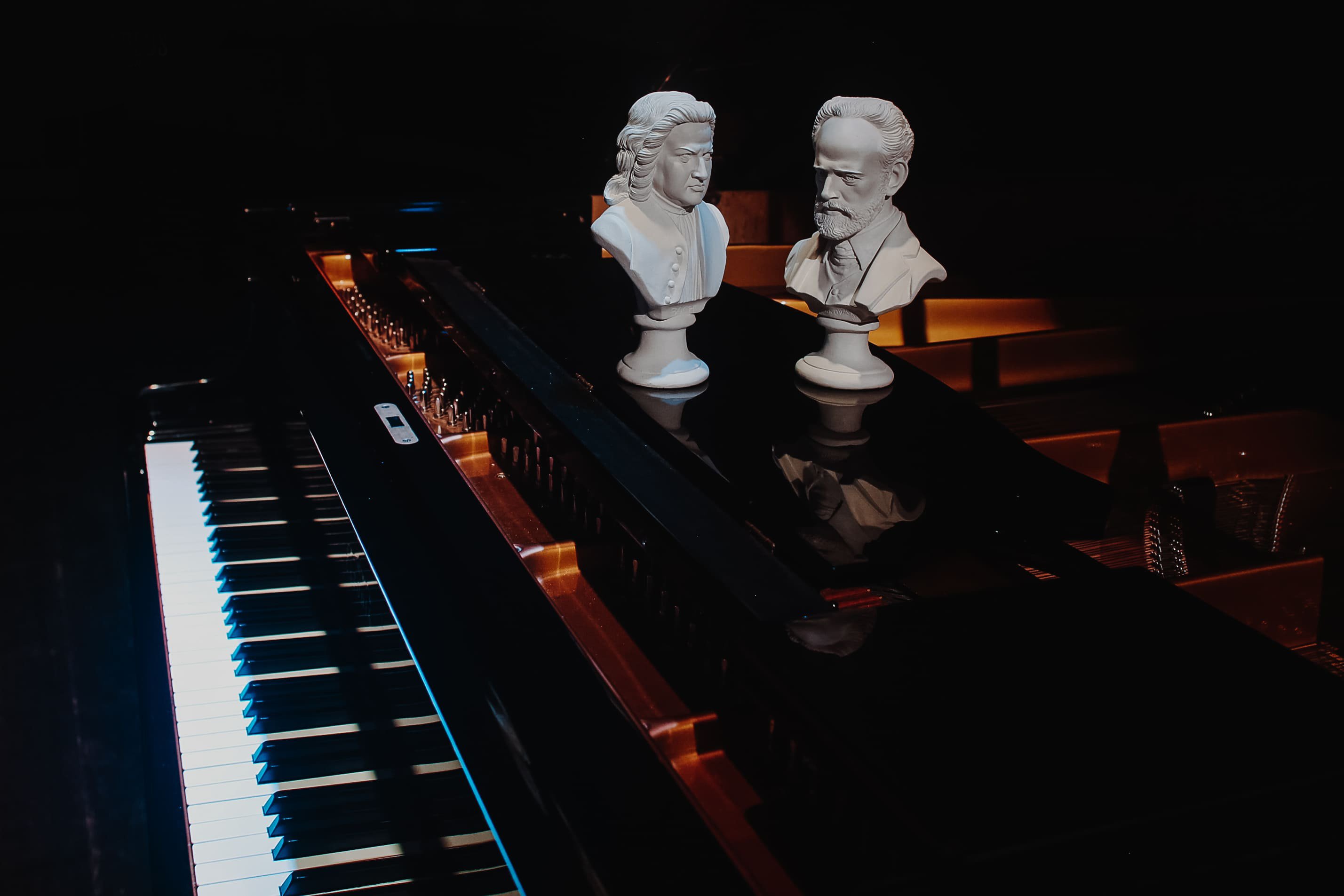 Концерт «Битва клавиров: Бах vs Чайковский» 