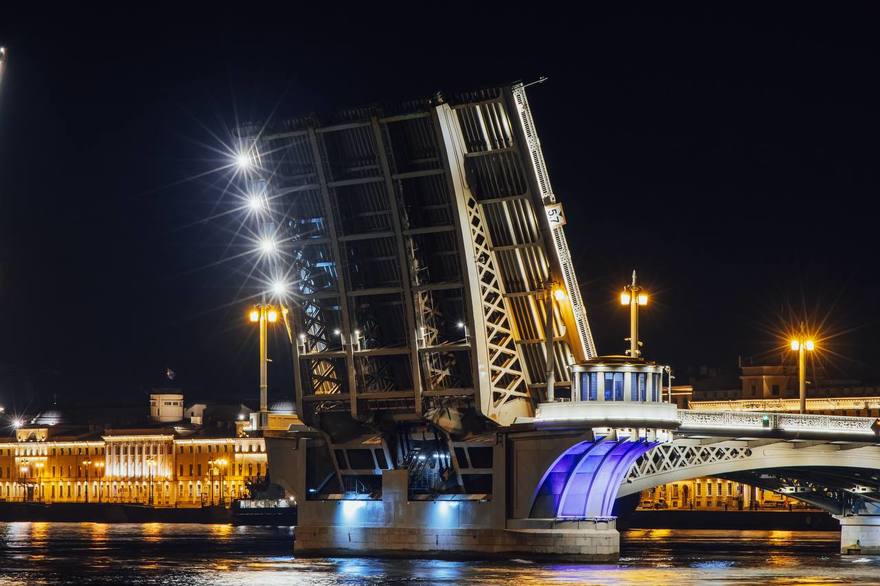 Разводка мостов в Санкт-Петербурге завершится в ночь с 29 на 30 ноября