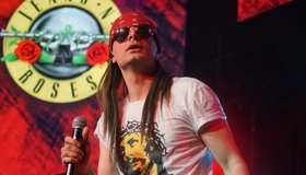 Требьют-шоу JEANS N’ROSES в клубе Jagger