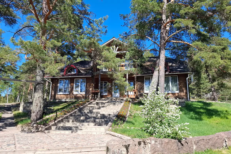 Топ загородных баз для отдыха