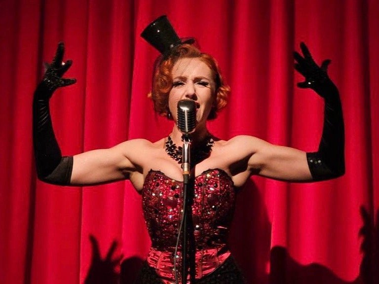 Кабаре-бурлеск шоу "MADAM BOOM"