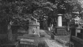 Лекция «Краткая история петербургских кладбищ»