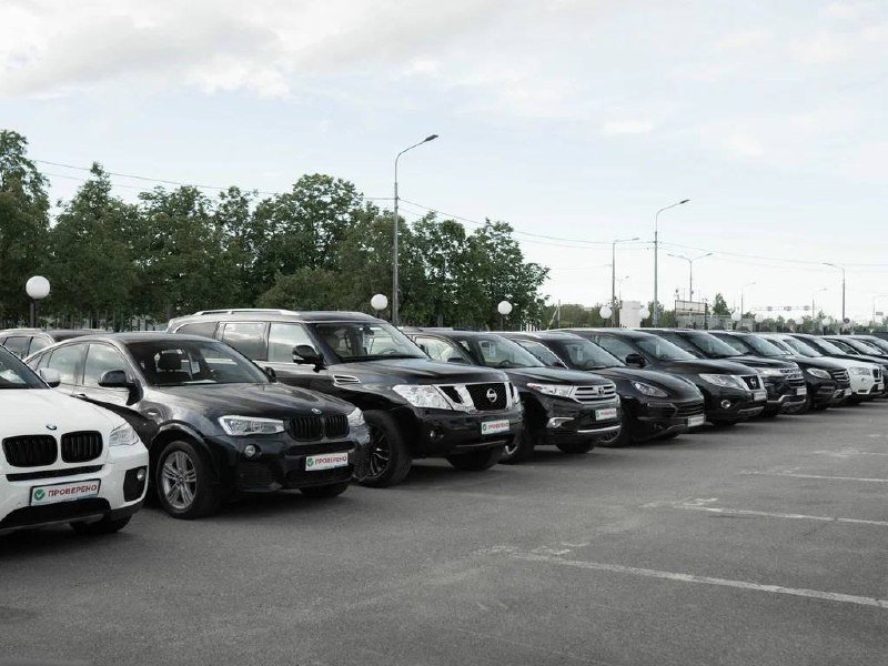 В Петербурге начали выдавать автомобильные номера с новым кодом — 778. 