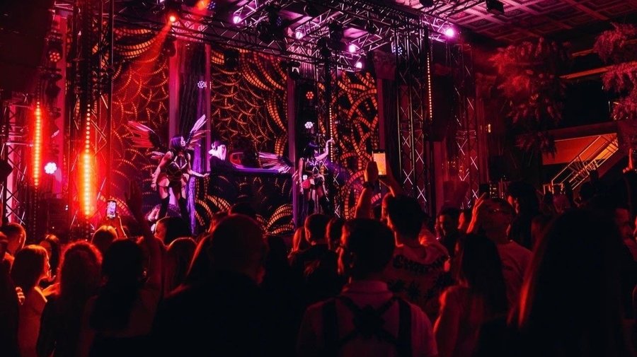 Музыкальная вечеринка IBIZA PARTY LFD