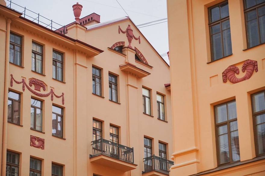 На Рубинштейна отреставрировали дом, в котором жил Сергей Довлатов