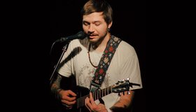 Антон Прокофьев и Служба Поддержки. Конценрт в клубе «Ящик»