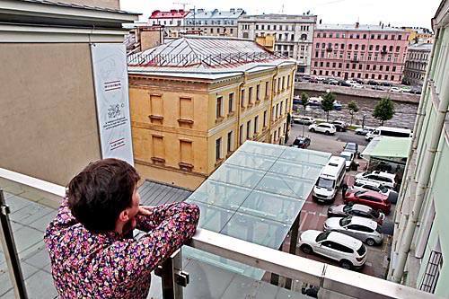 Крыша Новой сцены Александринского театра снова откроется этим летом