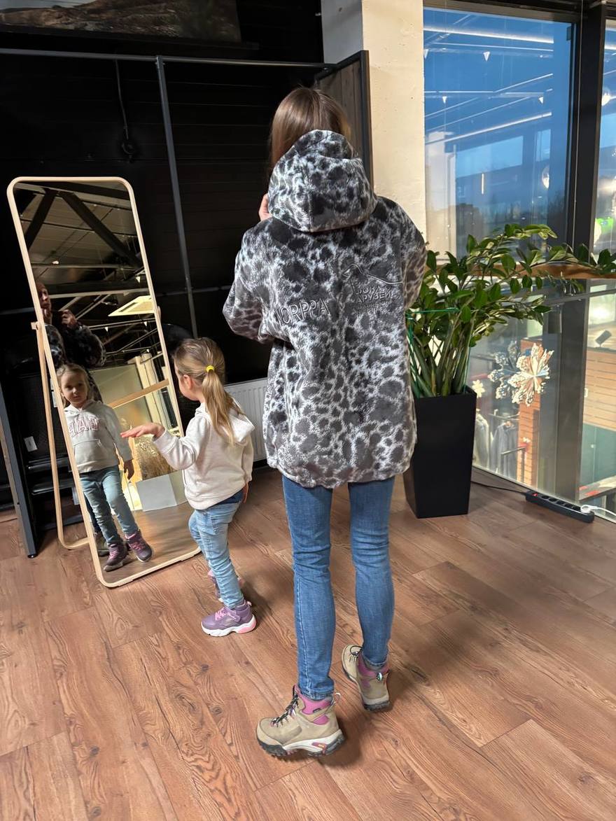 «Нерпокуртки» создал «Фонд друзей балтийской нерпы» вместе с питерским брендом зимней одежды.